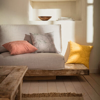 381_Pale_10_Sun Yellow_43x43cm_3